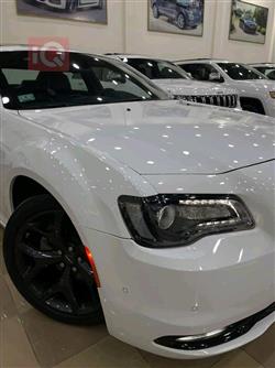 کرایسلەر 300